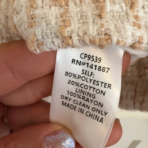 TCEC White and Black Long Sleeve  shorts suit - Picture 12 of 12